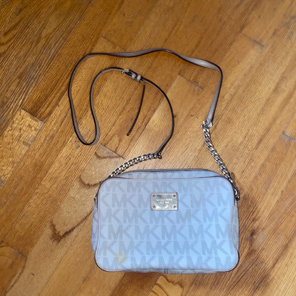 Micheal Kors Crossbody